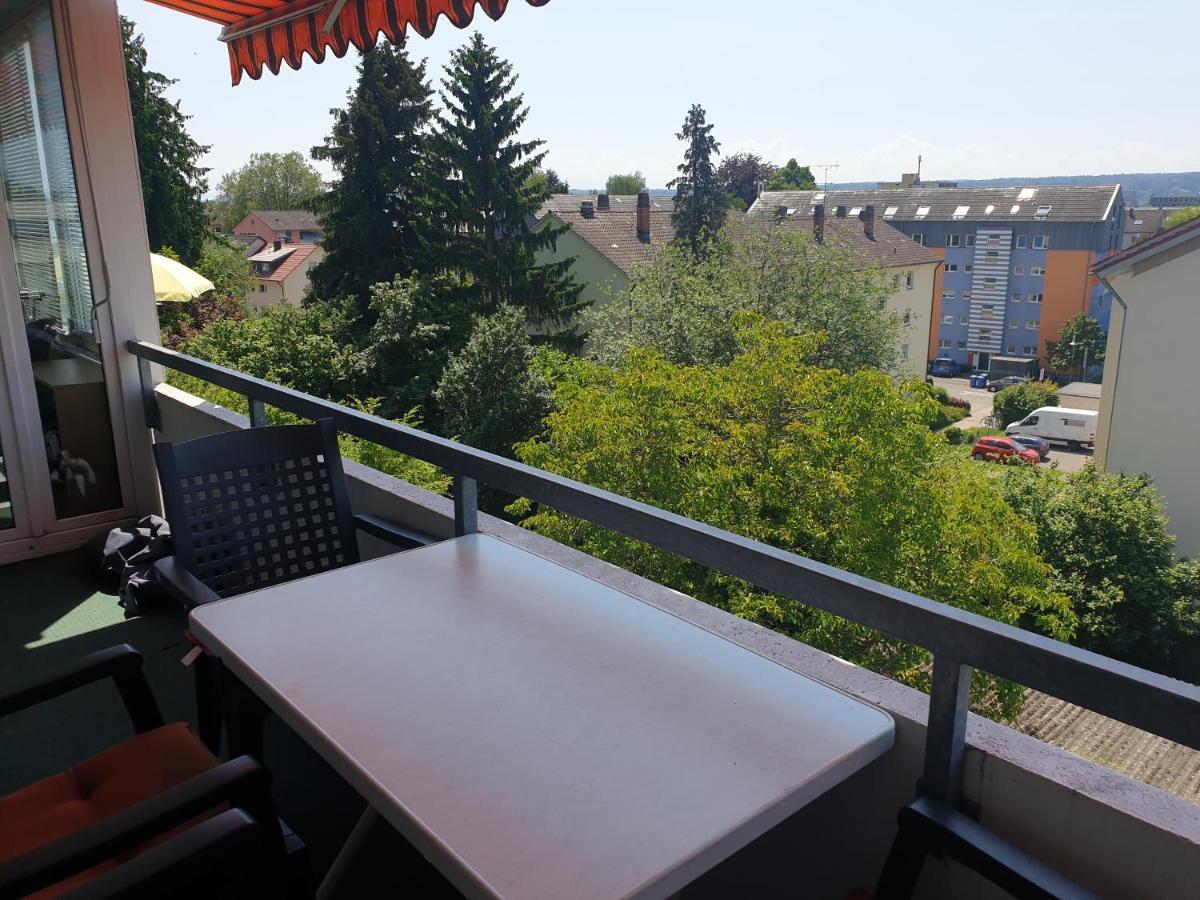 Wohnung Fuer 4 Personen, 2 Schlafzimmer, 2 Parkplaetze, Wlan Констанц Экстерьер фото